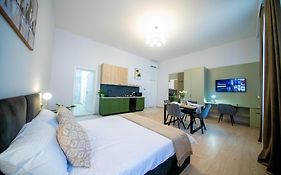 H&H Luxury Studios